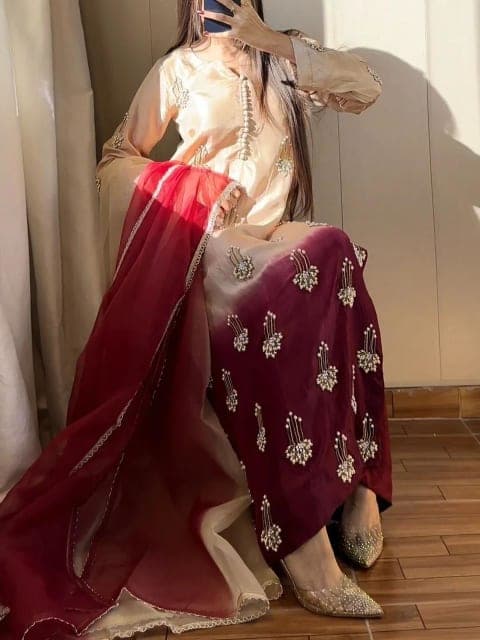 Champagne & Crimson Ombre Embellished Kurta Set view 2