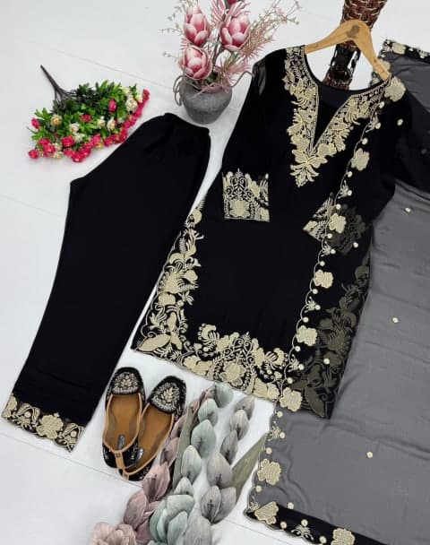 Pakistani Party wear view 2