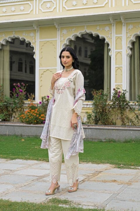 PAKISTANI EMBROIDERED STRAIGHT 3 PCS KURTI SET view 1
