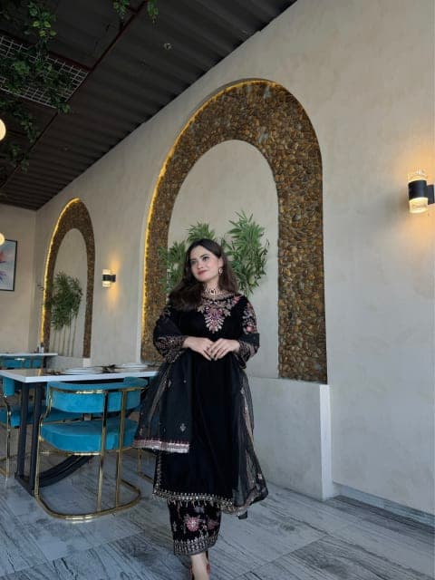 STITCHED - GEORGETTE SET WITH NET DUPATTA view 2