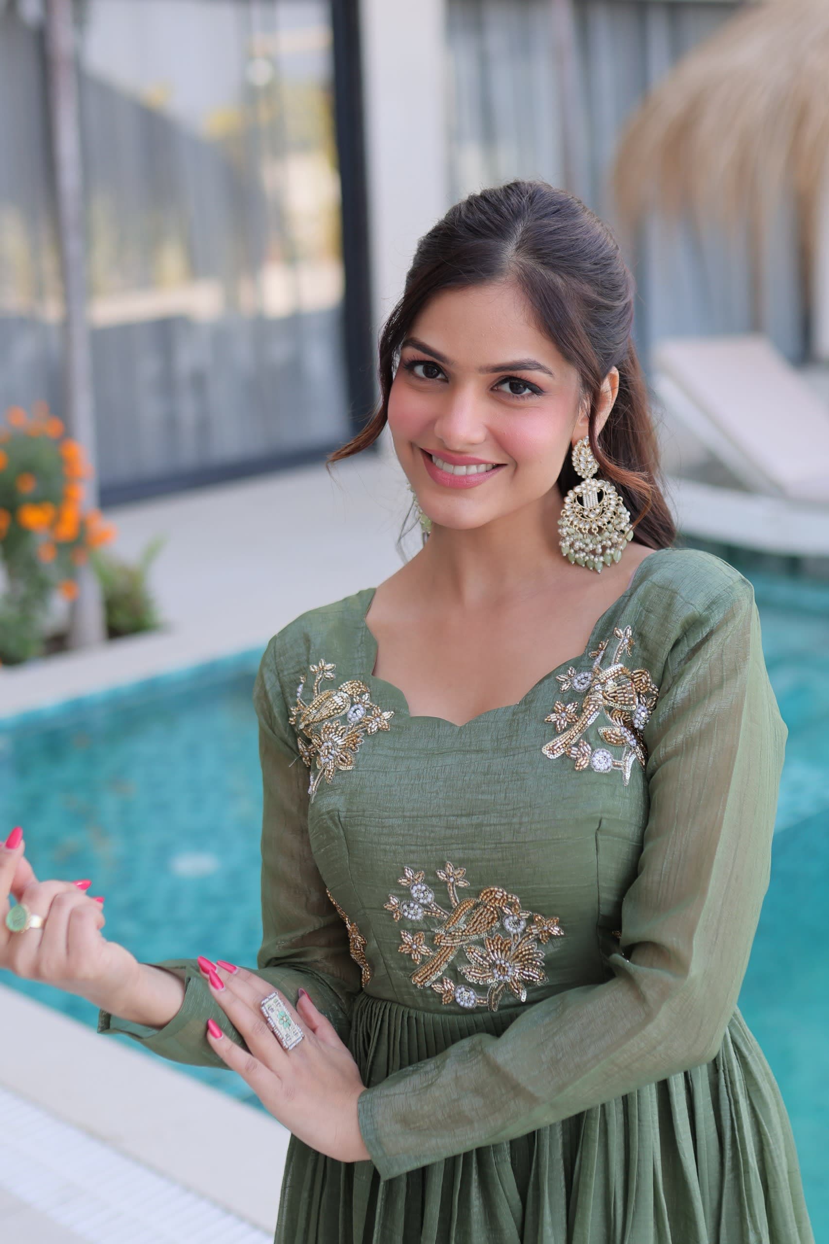 GOWN – SILVER CRUNCHY WITH BEADS EMBROIDERY WORK