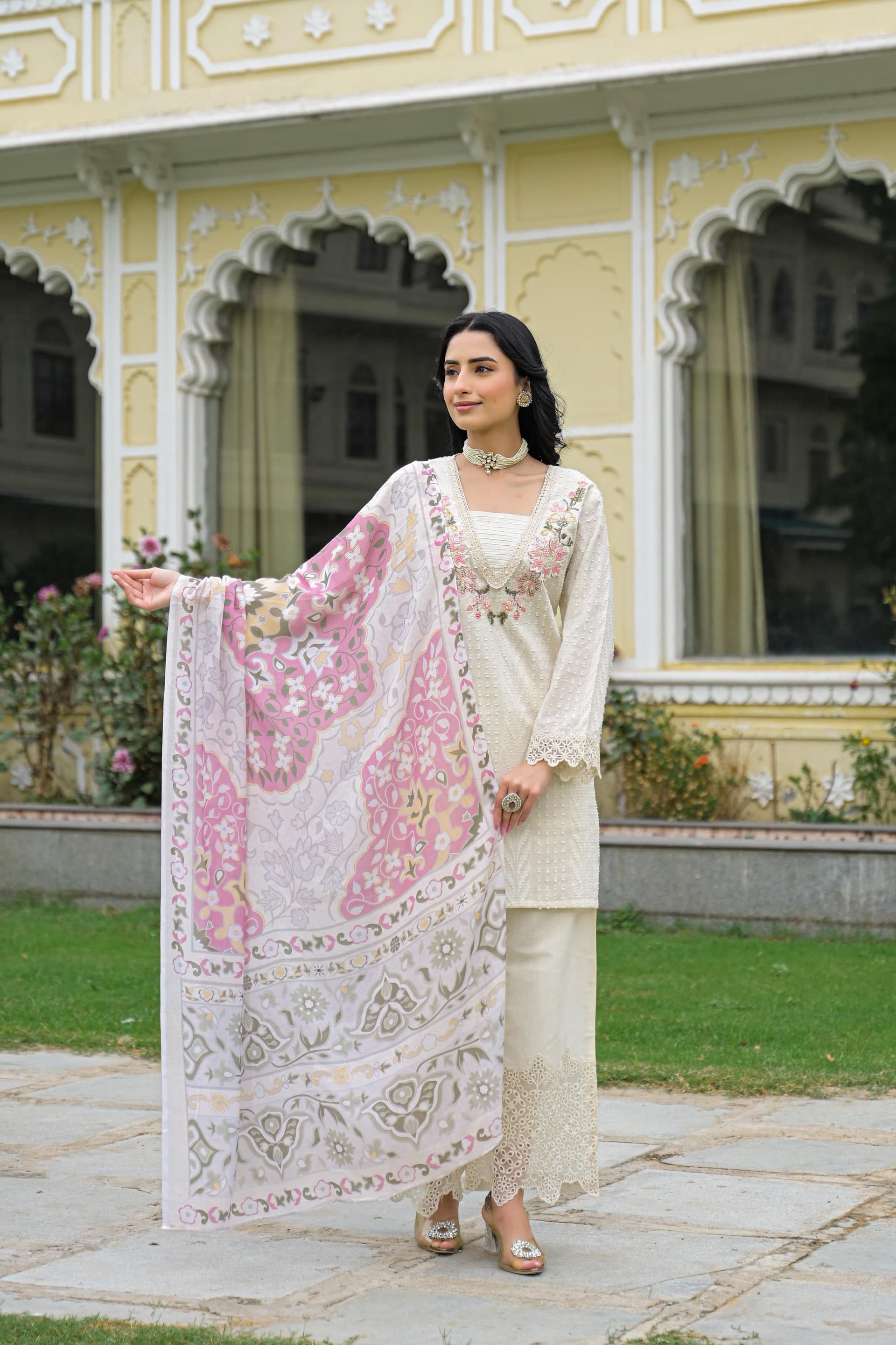 PAKISTANI EMBROIDERED STRAIGHT 3 PCS KURTI SET view 2